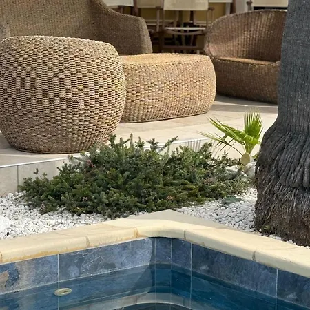 Yolea Avec Piscine Privee Au Grau Du Roi De Reve Villa Le Grau-du-Roi